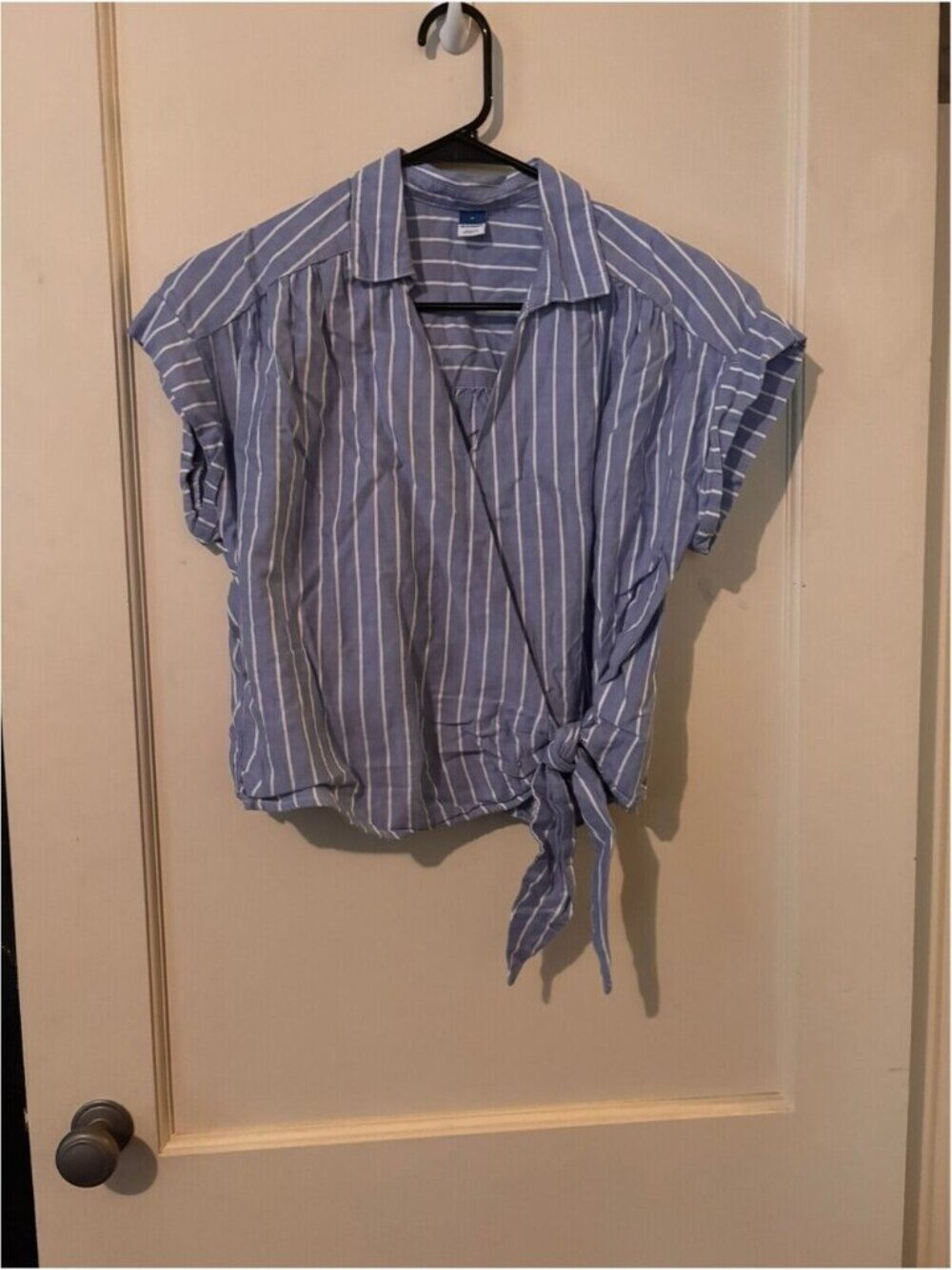 Old Navy Blue and White Striped Tie-Front Blouse Size Small